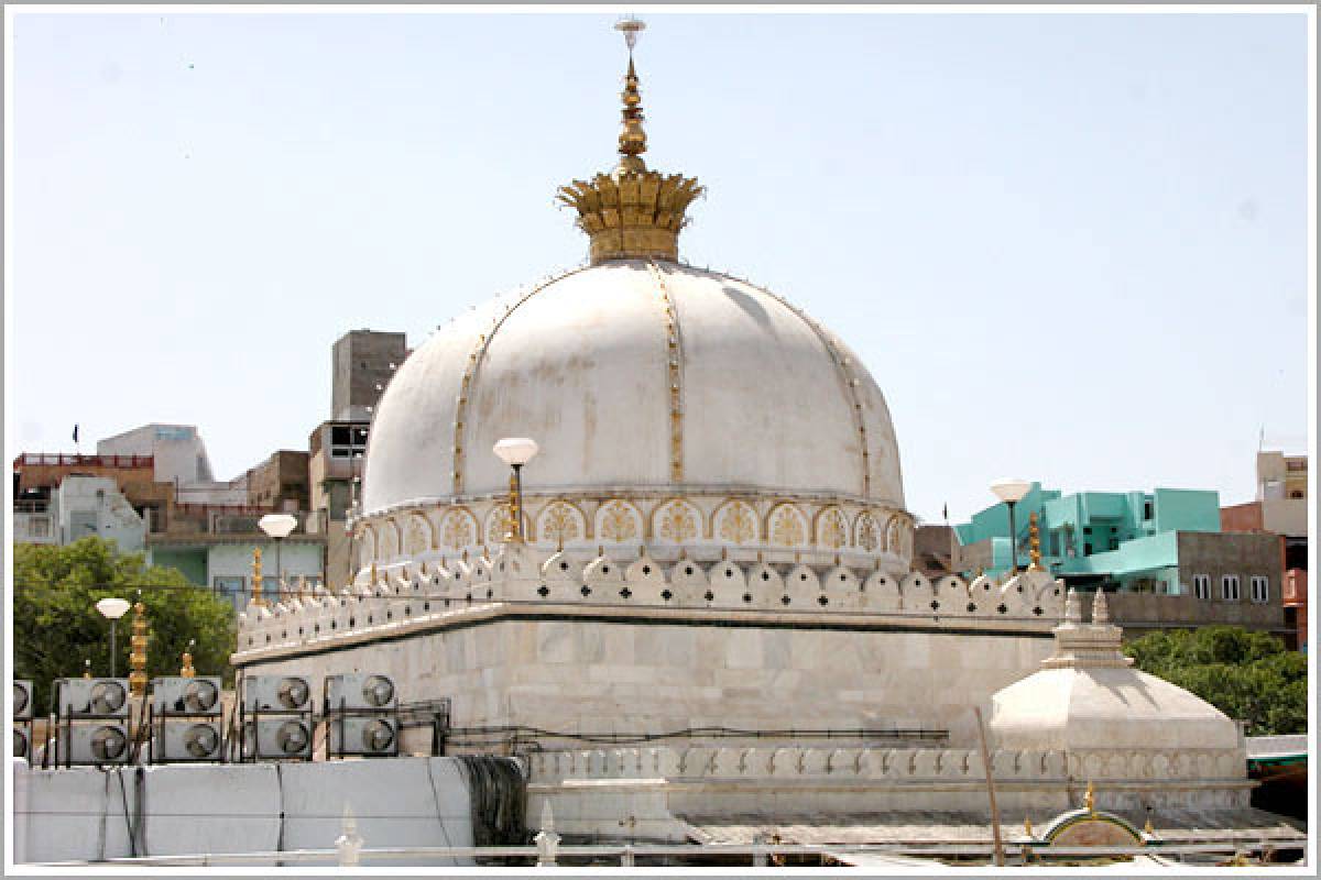 Aegiscabs 1841734326Ajmer_Dargah.jpg