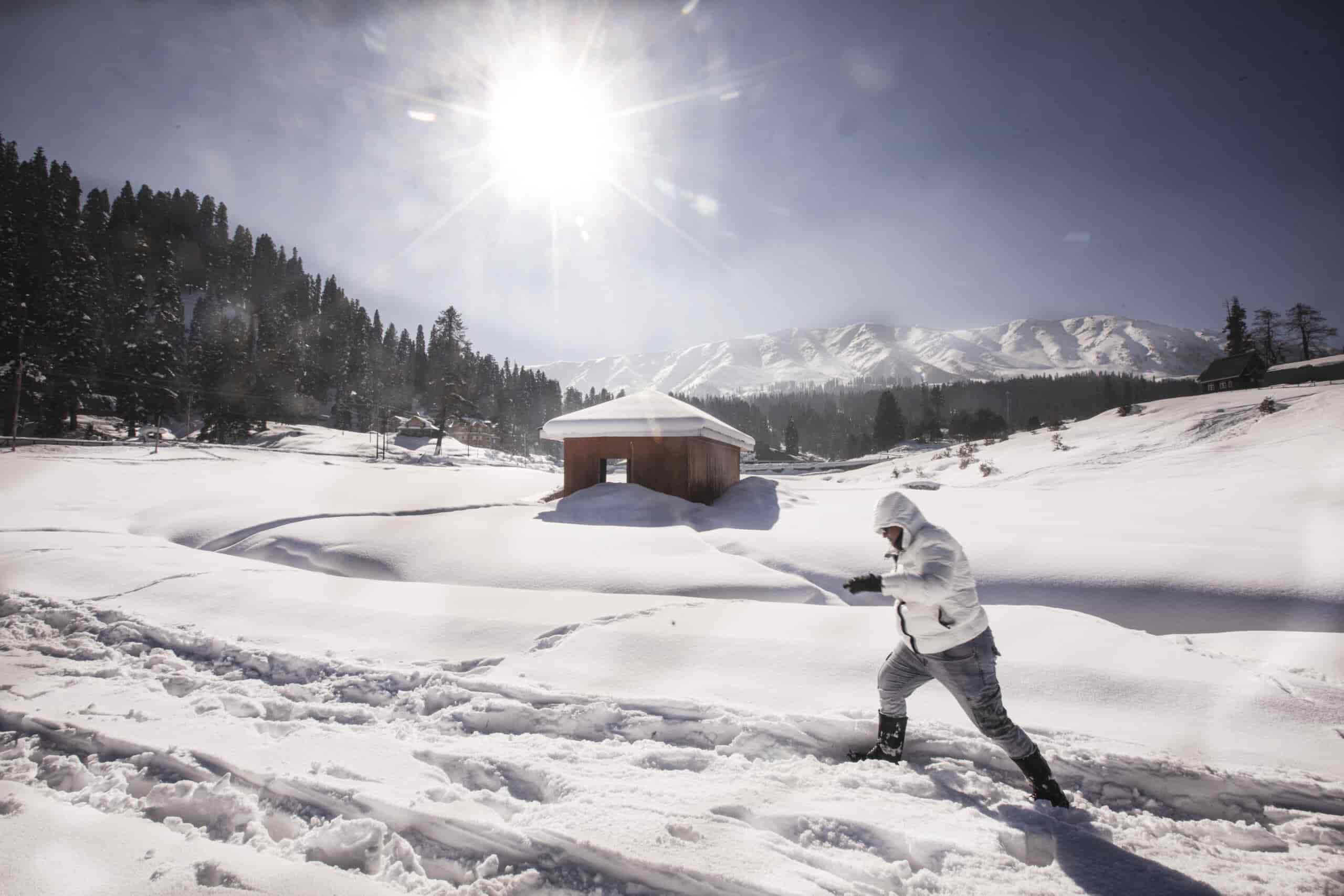 Aegiscabs 560134038gulmarg.jpg